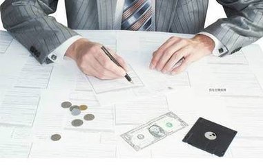 公司法人代表變更了還能追究責(zé)任嗎
