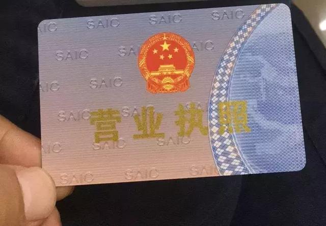 趕緊告訴其他會(huì)計(jì)！以后再也不用貼發(fā)票、打印會(huì)計(jì)賬簿憑證了！