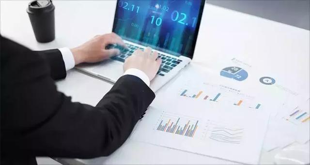 聚焦小微企業內部財務管理，讓用戶不懂會計也能輕松記賬